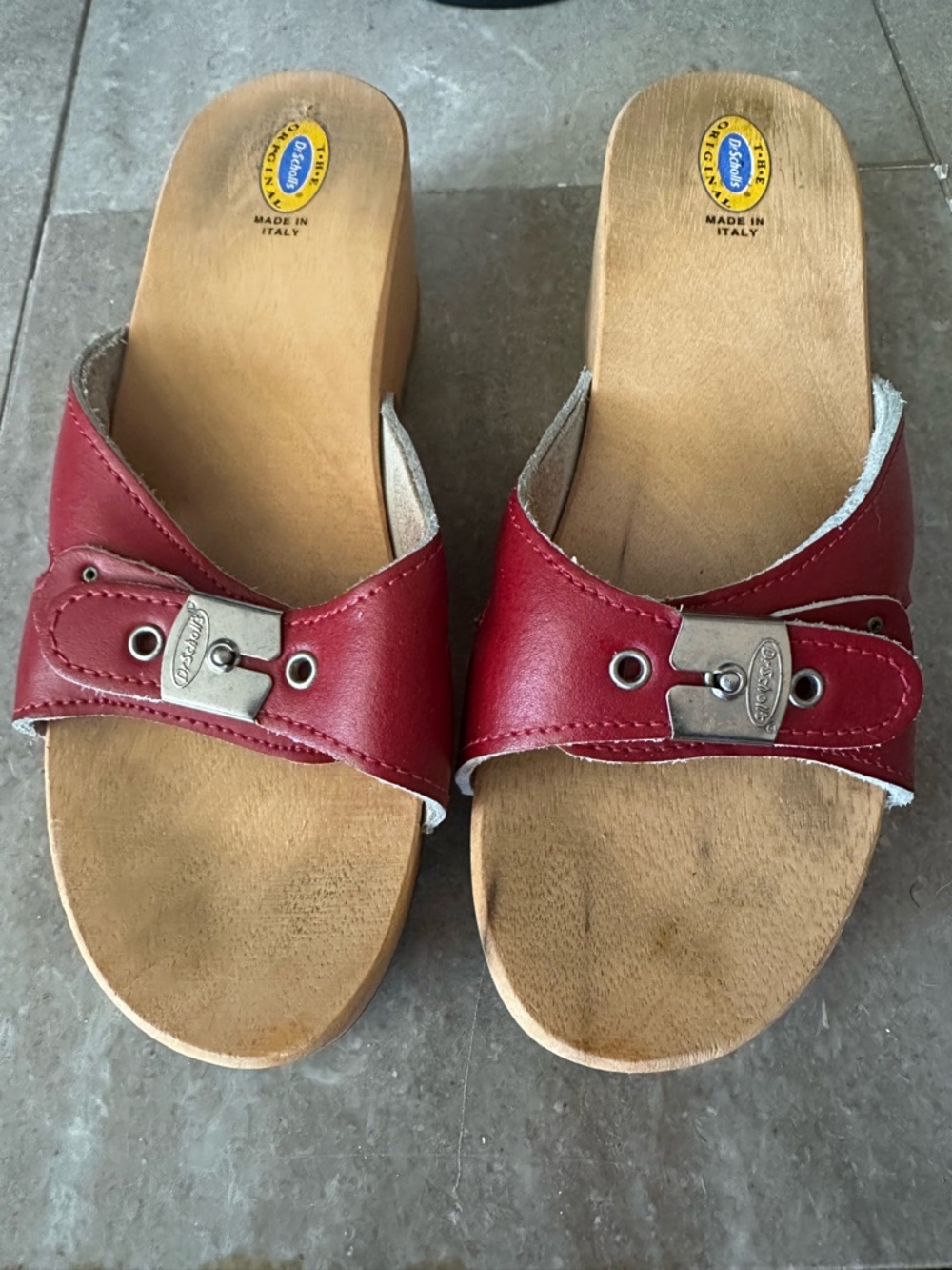 Dr. Scholl's vintage Red Leather Buckle Slide Clogs - Picture 2 of 4